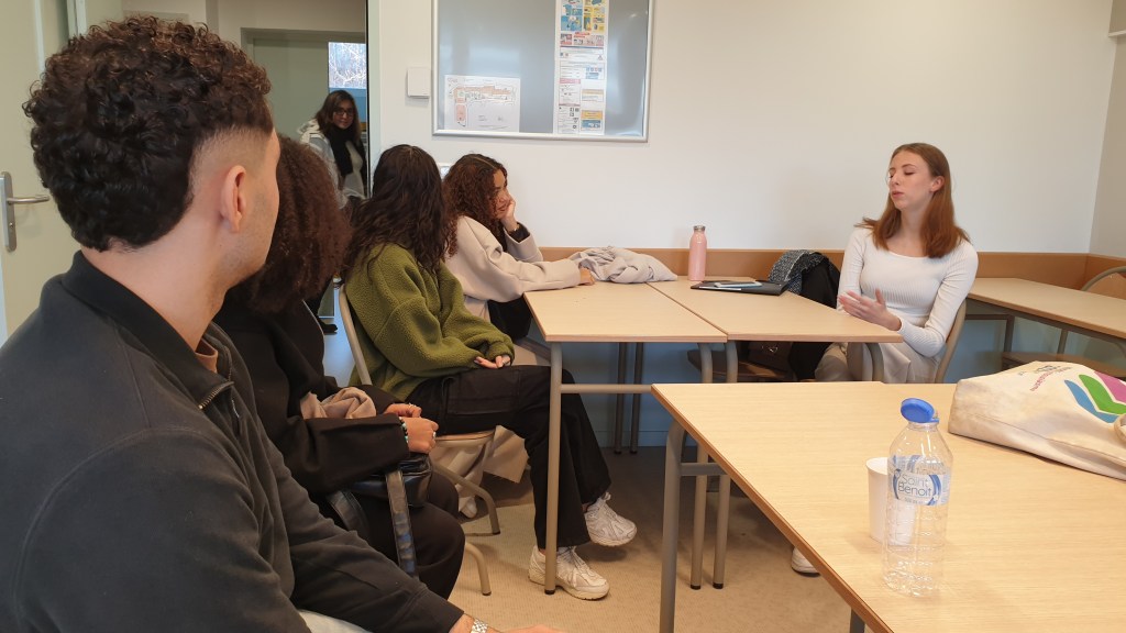 Présentation "Commerce Relations Internationales Et Banques"